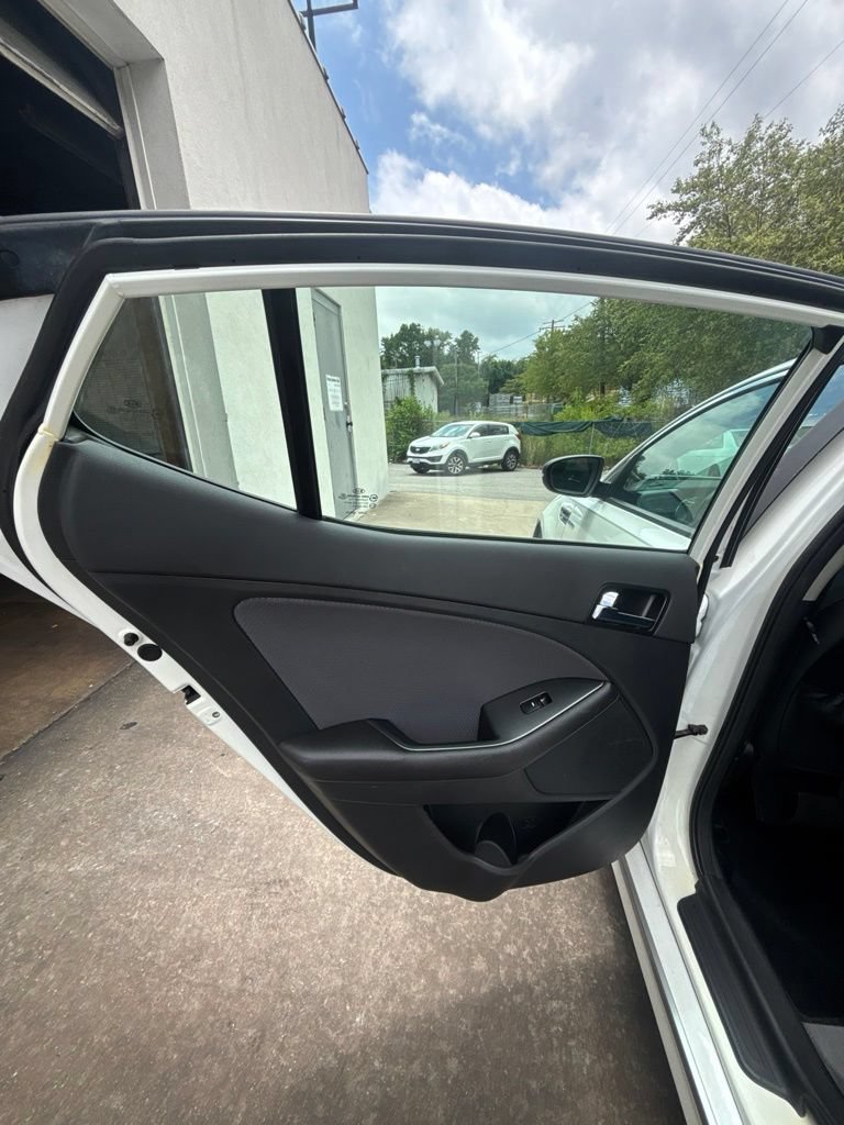 Used 2013 Black Kia LX image 16