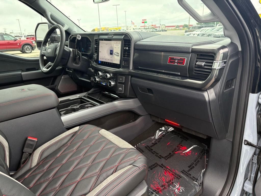 New 2026 Glacier Gray Metallic Tri-Coat Ford F-250® Lariat® image 22