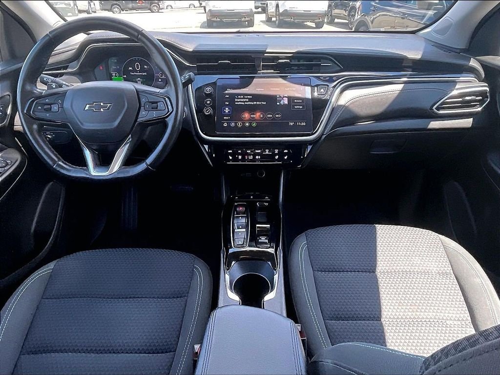 Used 2023 White Chevrolet LT image 21