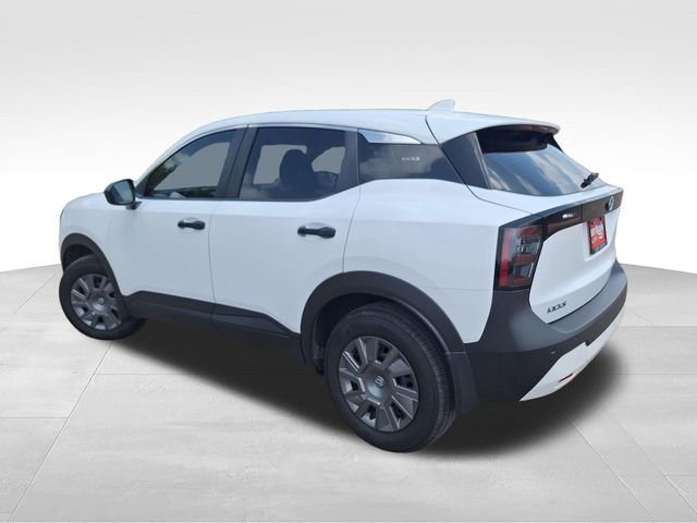 Used 2025 White Nissan S image 6