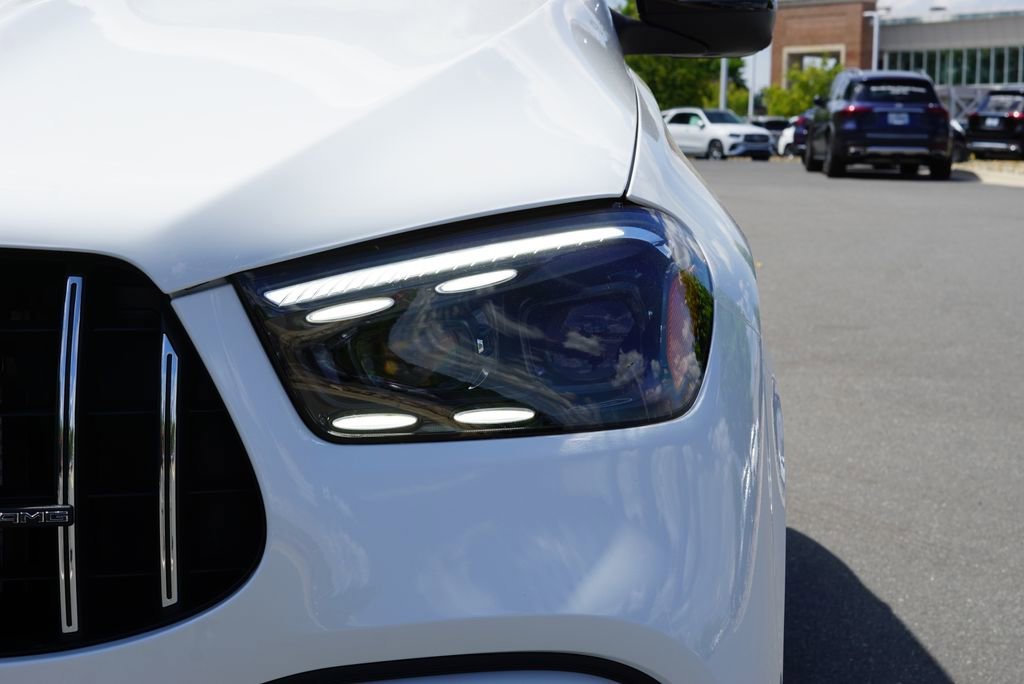 New 2026 MANUFAKTUR Moonlight White Metallic Mercedes-Benz GLE 63 S AMG® image 75