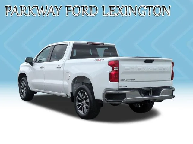 Used 2022 White Chevrolet LT image 7
