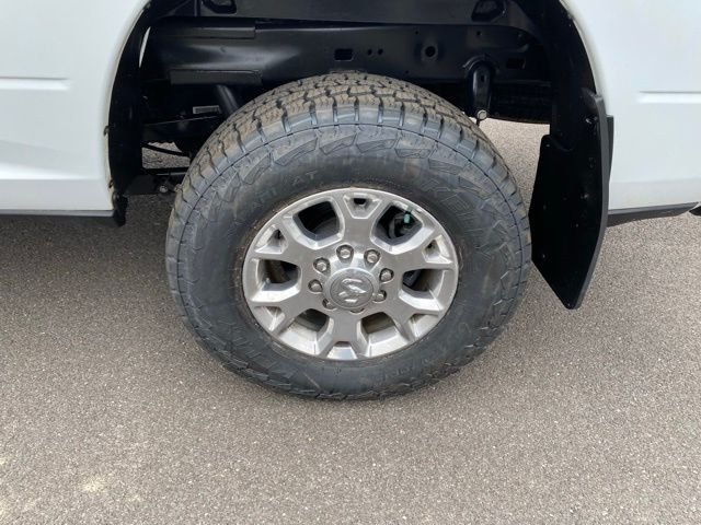 Used 2024 White Ram Laramie image 7