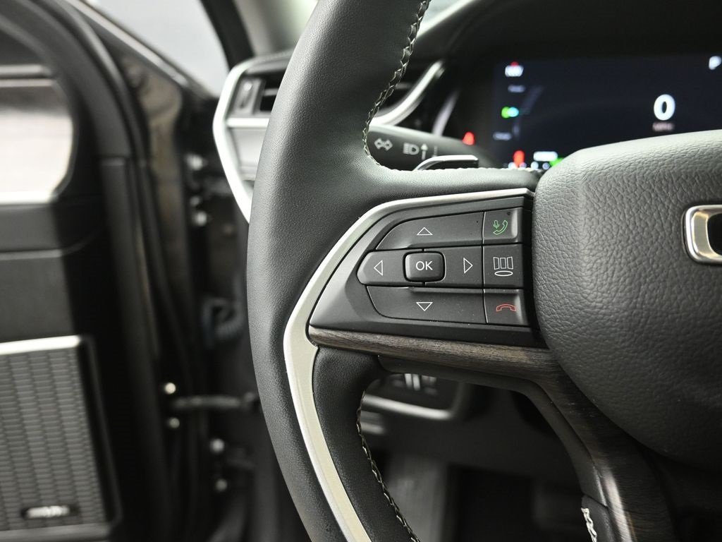 2022 JEEP GRAND CHEROKEE - Image 16