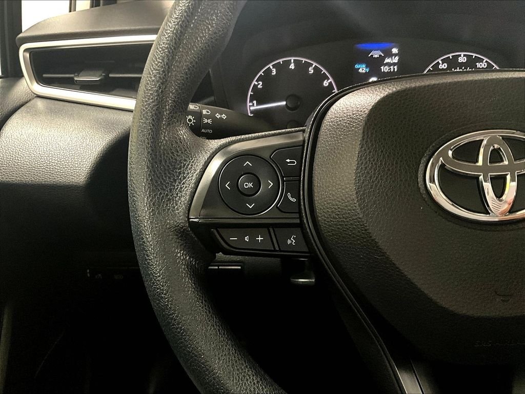 Certified Used 2023 Ice Toyota LE image 22