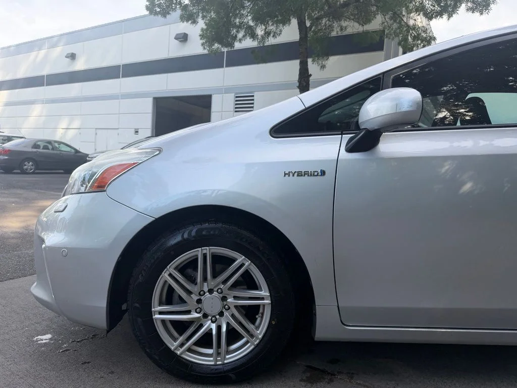 Used 2013 Classic Silver Metallic Toyota Five image 10