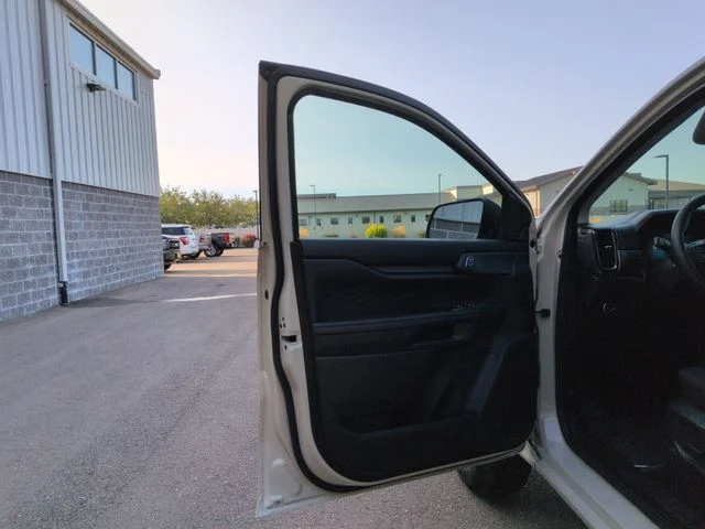 New 2026 Desert Sand Ford XLT image 10