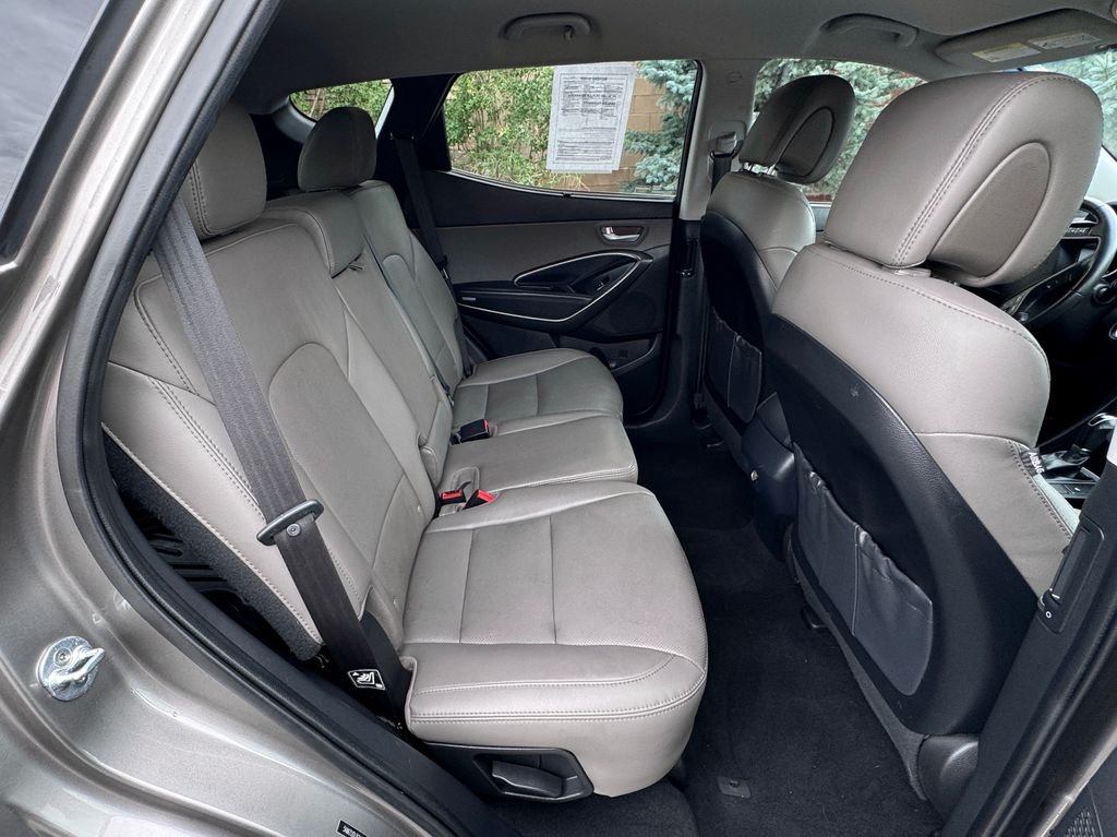 Used 2017 Gray Hyundai 2.4 Base image 32