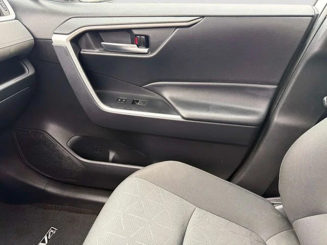 Used 2024 White Toyota XLE image 22