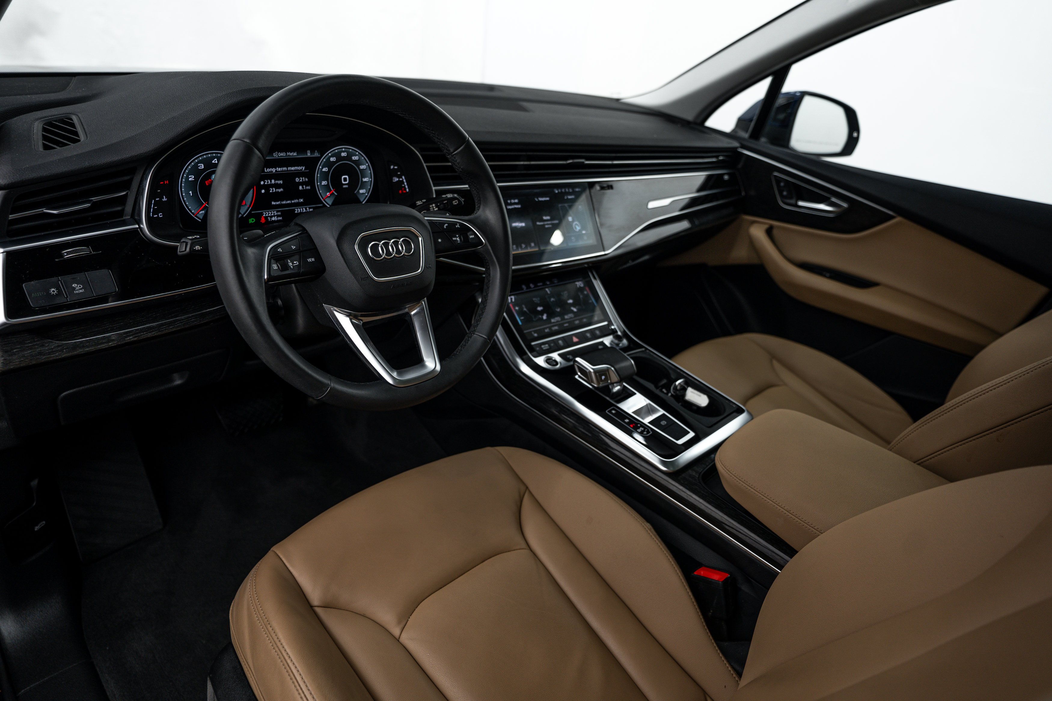 Used 2021 Navarra Blue Metallic Audi Premium image 10