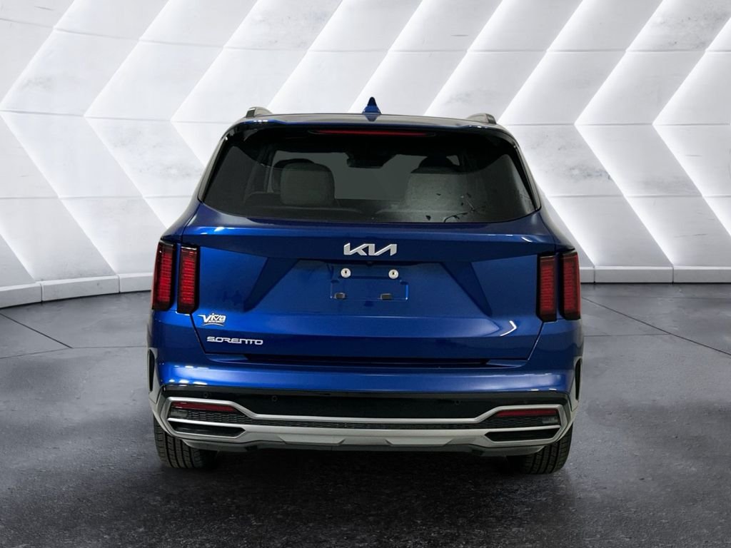 Used 2023 Blue Kia EX image 5