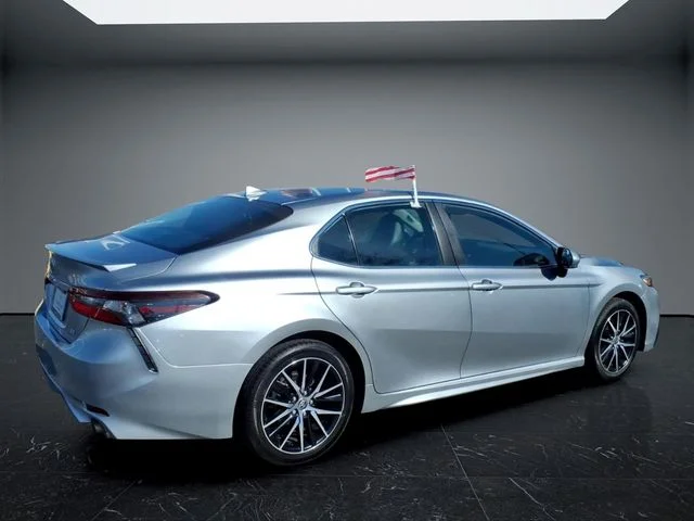 Used 2024 Silver Toyota SE image 3
