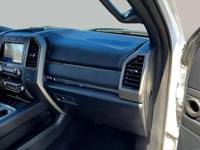 Used 2020 White Ford XLT image 30