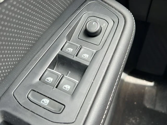 Used 2024 Gray Volkswagen 2.0T SE image 18