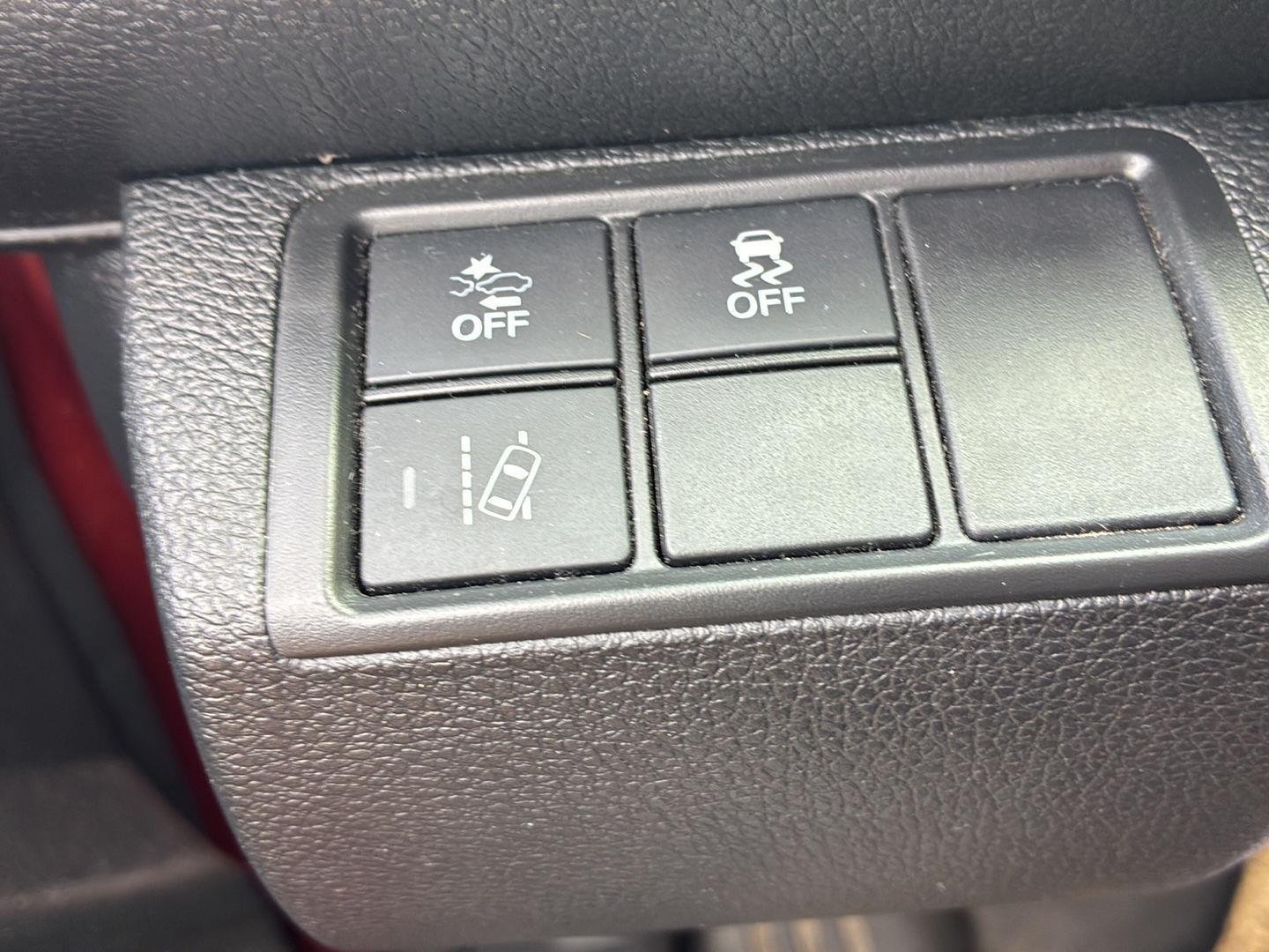 Used 2021 Molten Lava Pearl Honda LX image 7