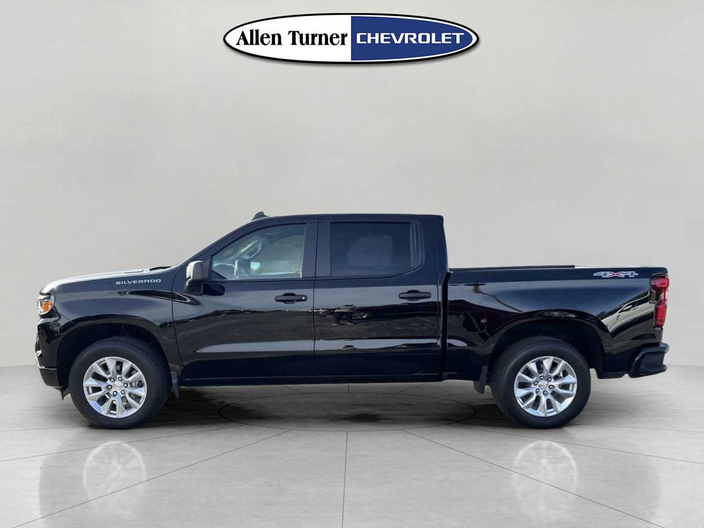 2026 Chevrolet Silverado 1500 Custom - Photo 6