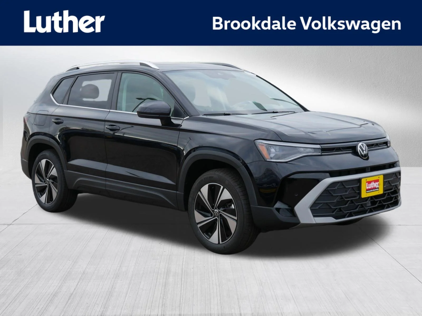 New 2026 Deep Black Pearl Volkswagen SE image 1