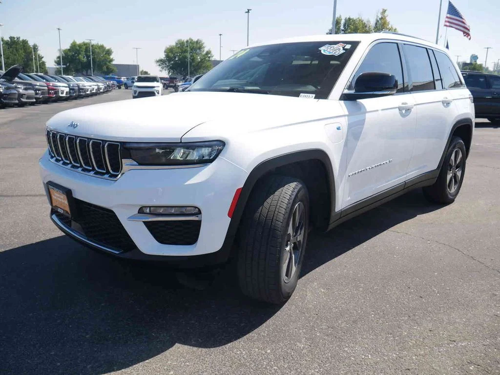 Certified Used 2024 White Jeep 4xe image 5