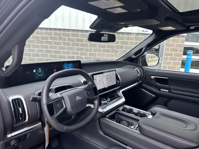 New 2027 Gray Ford Platinum image 20