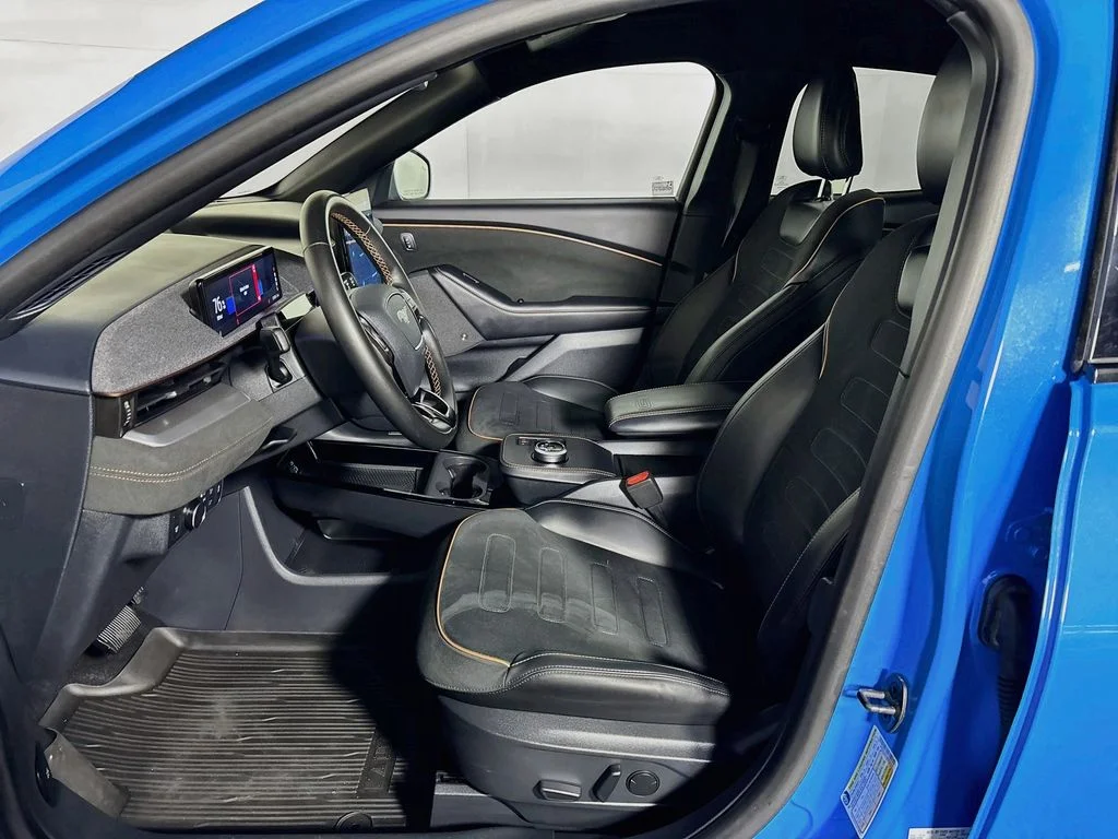 Used 2022 Blue Ford GT image 11