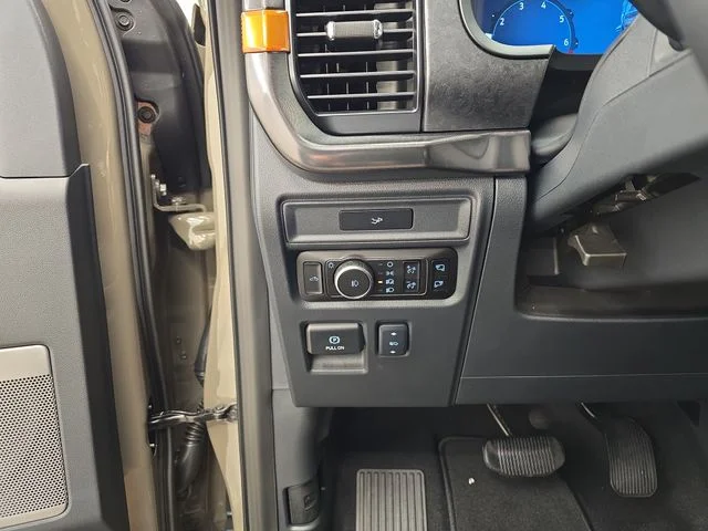 New 2026 Marsh Gray Ford Tremor® image 39