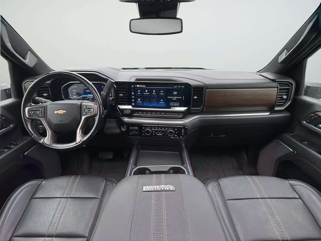 Used 2024 Black Chevrolet High Country image 12