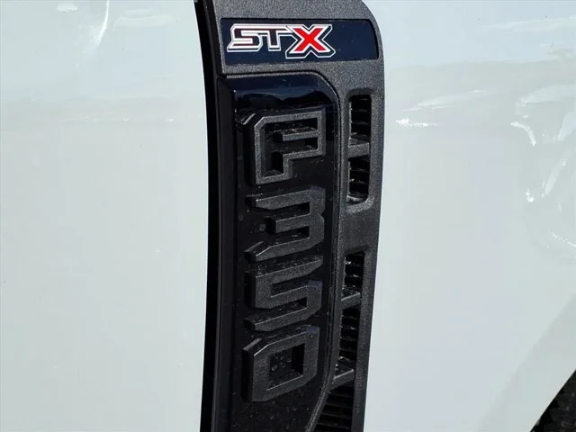 New 2026 Avalanche Ford XL image 28