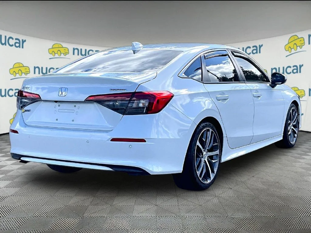 Used 2022 White Honda Touring image 6