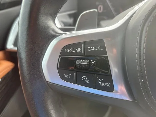 Used 2023 Black BMW xDrive40i image 8