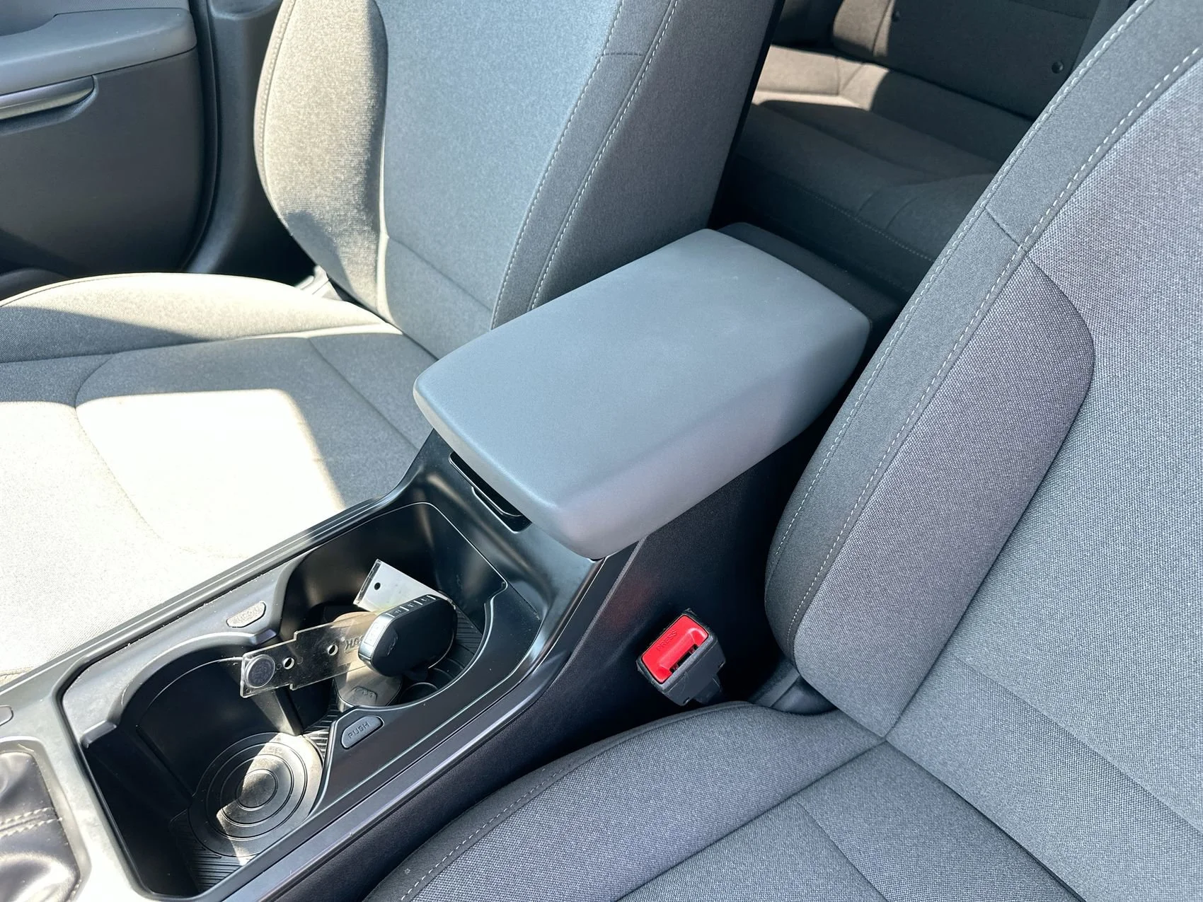 Used 2025 Deep Sea Blue Kia LXS image 20