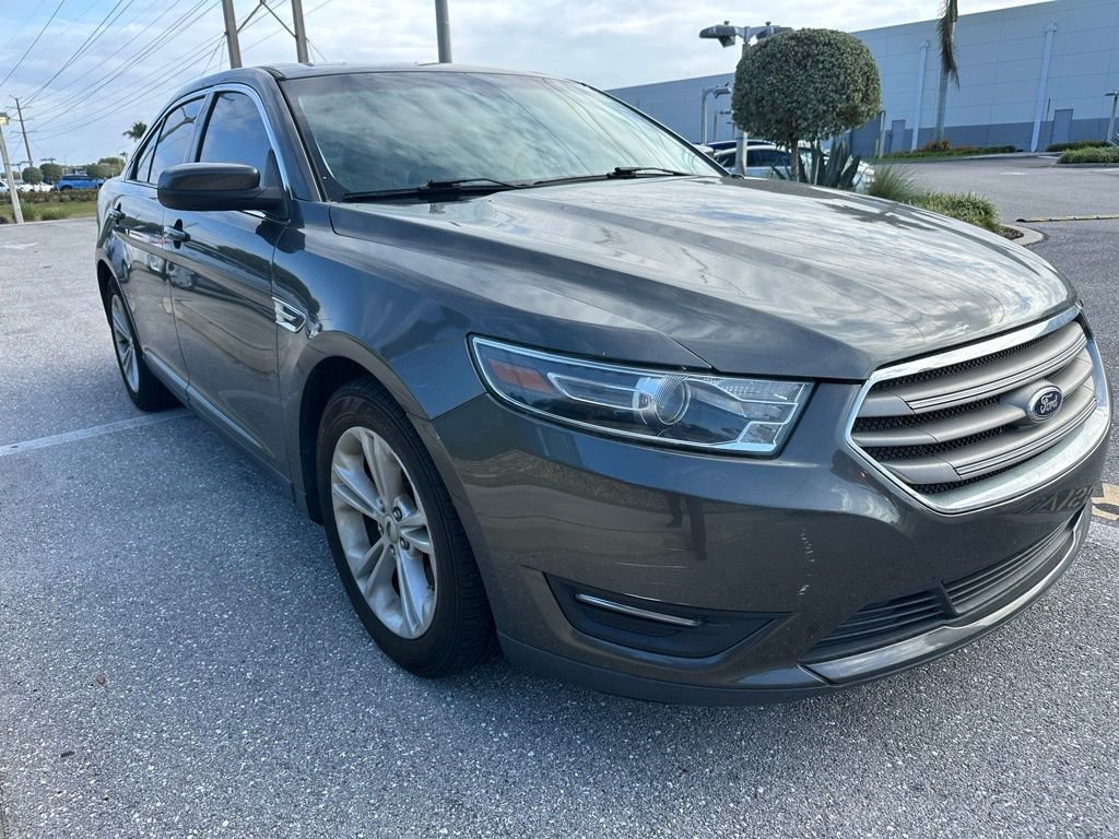 2016 Ford Taurus SEL