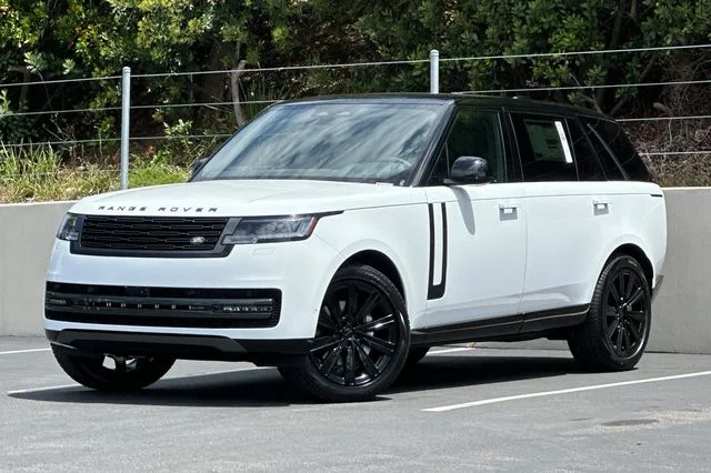 2026 Land Rover Range Rover 3.0 SE LWB 7's photo