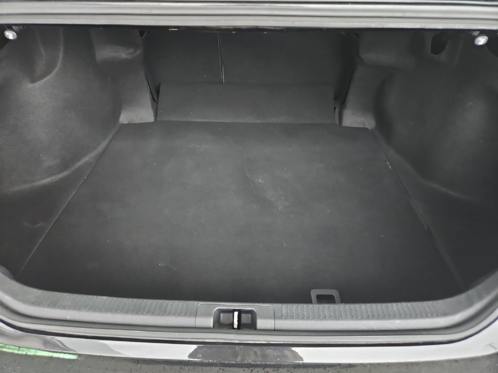Used 2020 Black Toyota SE image 9