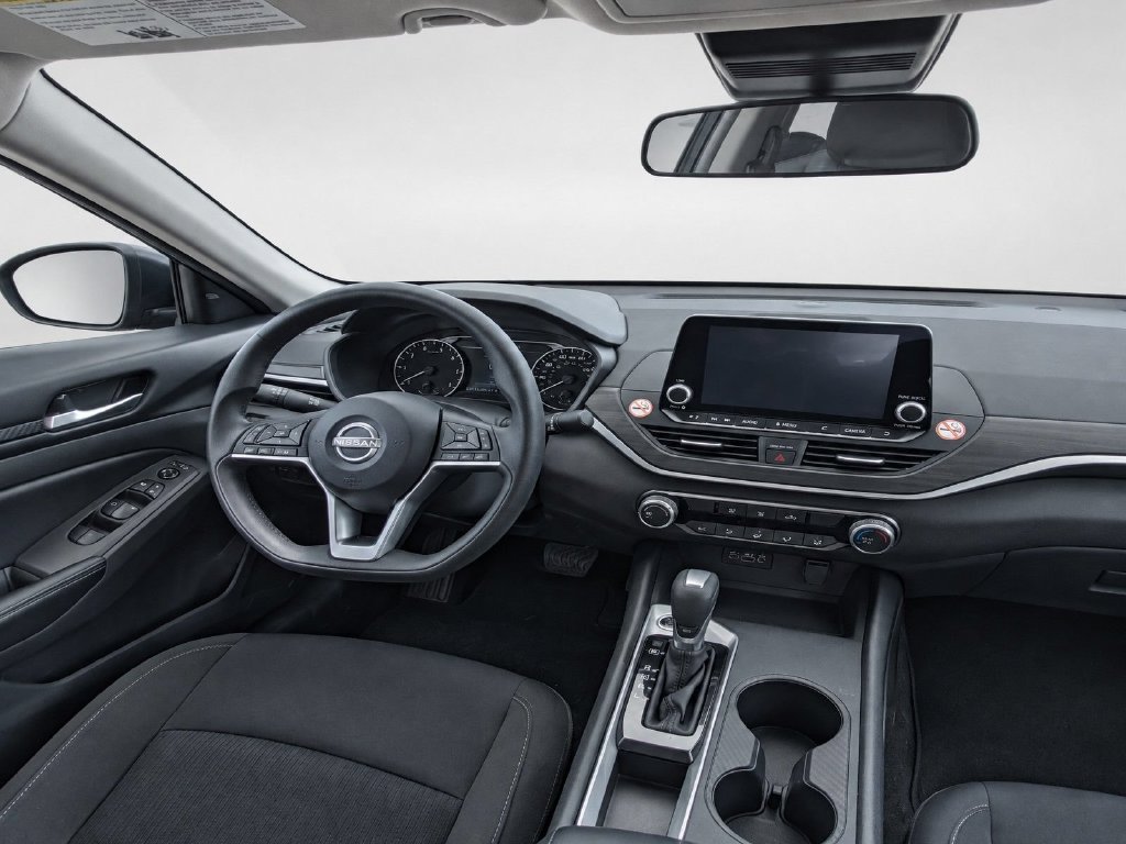 Used 2025 Black Nissan 2.5 SV image 20