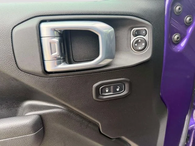 New 2026 Reign Exterior Paint Jeep Sport S image 19