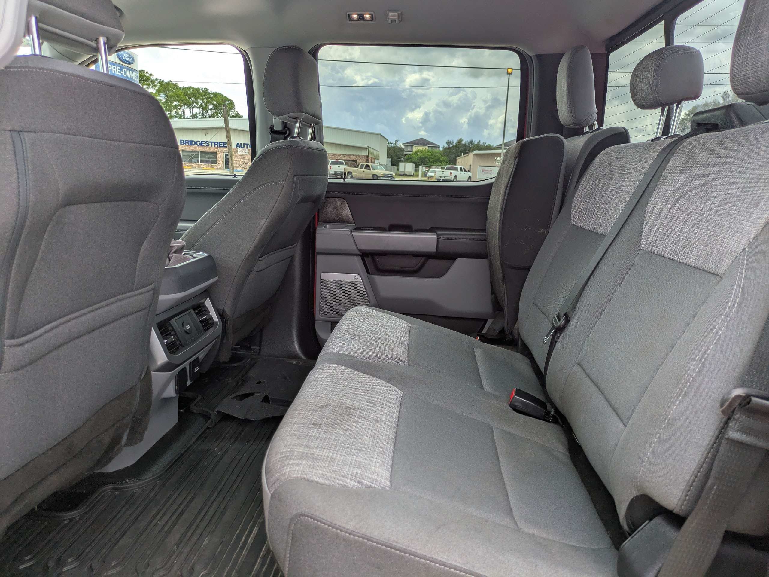 Used 2023  Ford XLT image 13