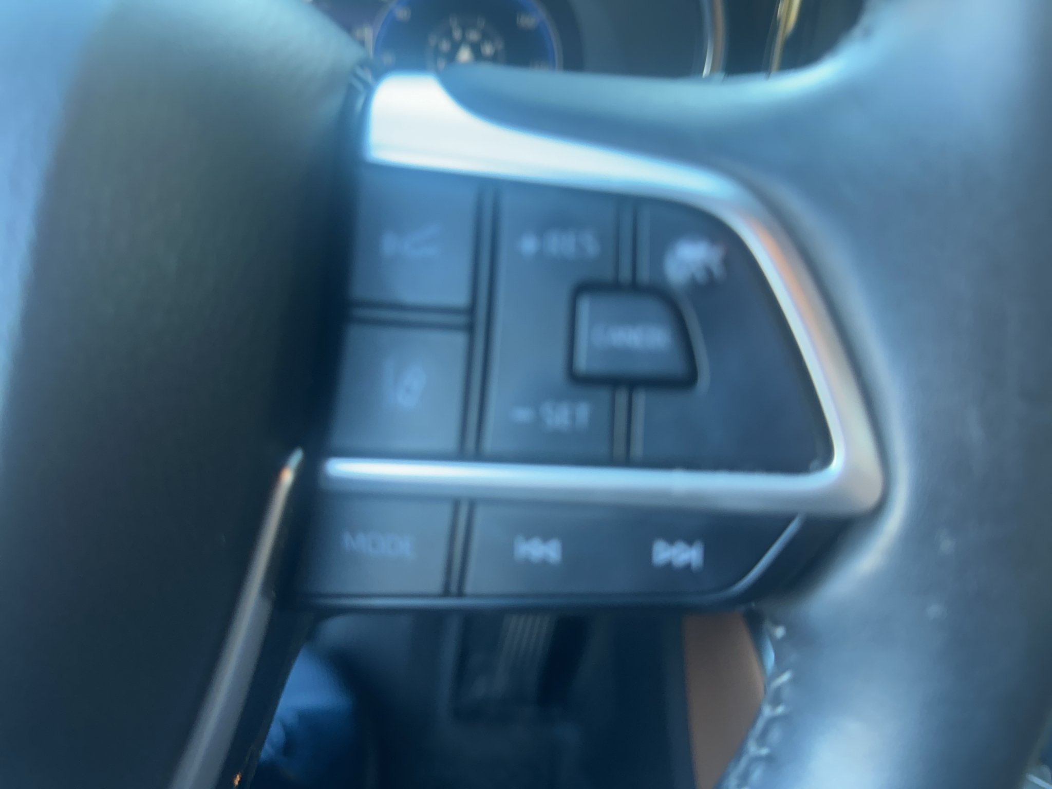 Used 2023 Wind Chill Pearl Toyota Platinum image 11
