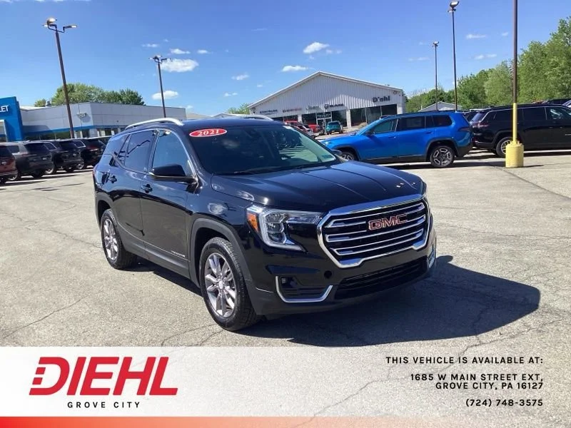 2024 GMC Terrain SLT AWD's photo