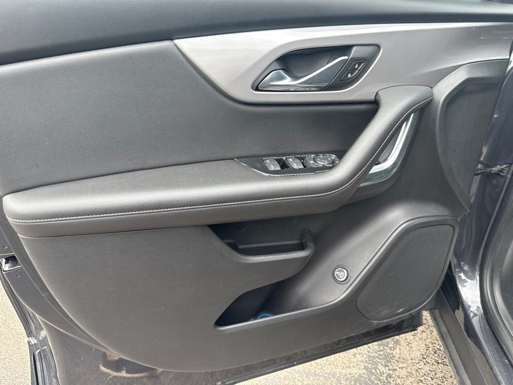 Used 2021 Gray Chevrolet LT image 21