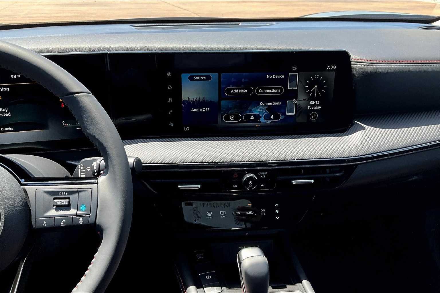 2025 Nissan Kicks SR - Photo 6