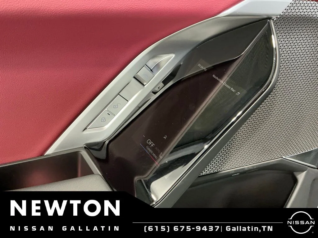 Used 2026 Brooklyn Gray Metallic BMW 740i xDrive image 41