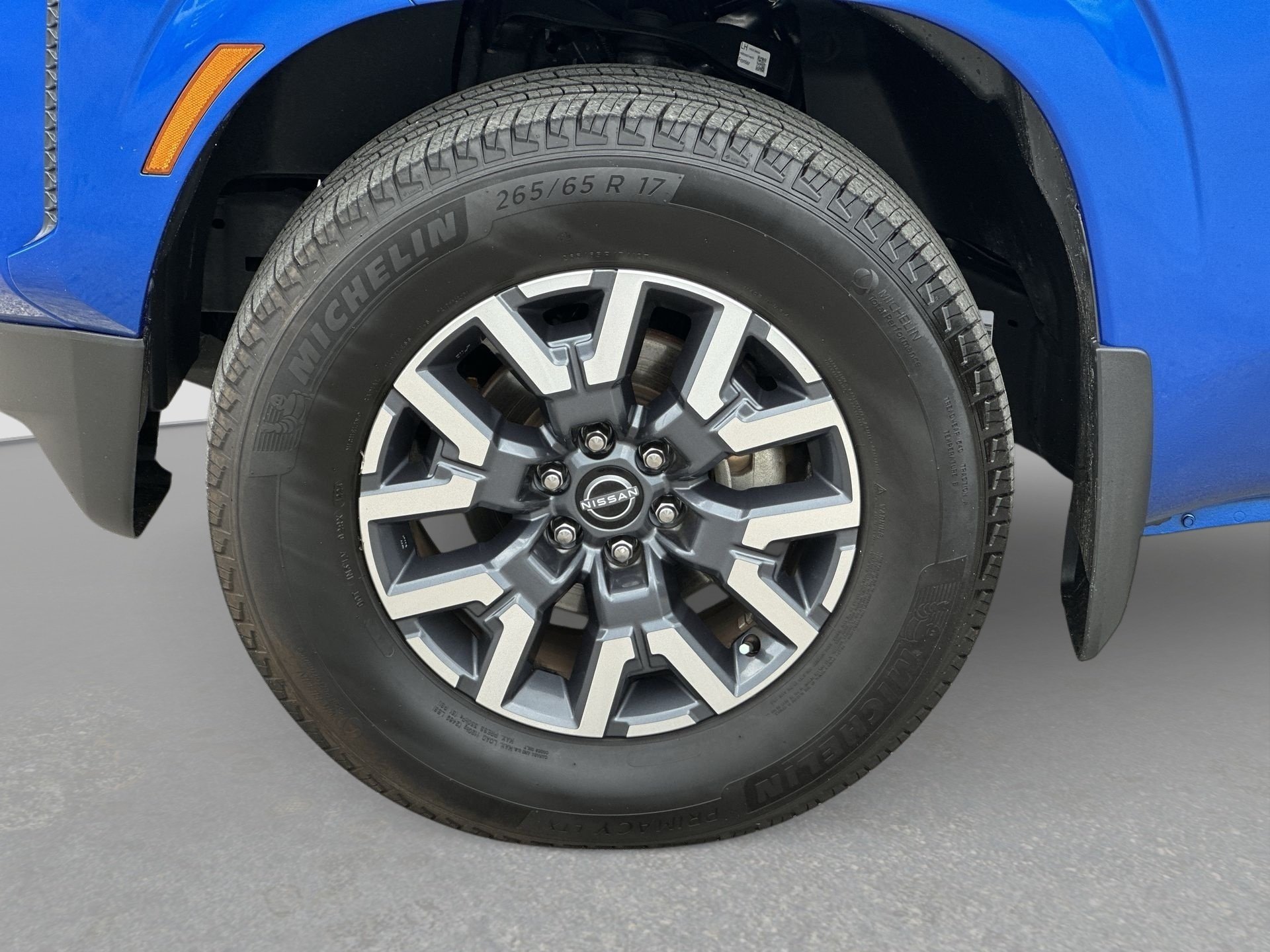 2024 Nissan Frontier SL - Photo 32