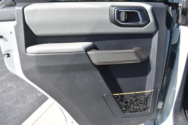 Used 2022 Gray Ford Badlands image 12