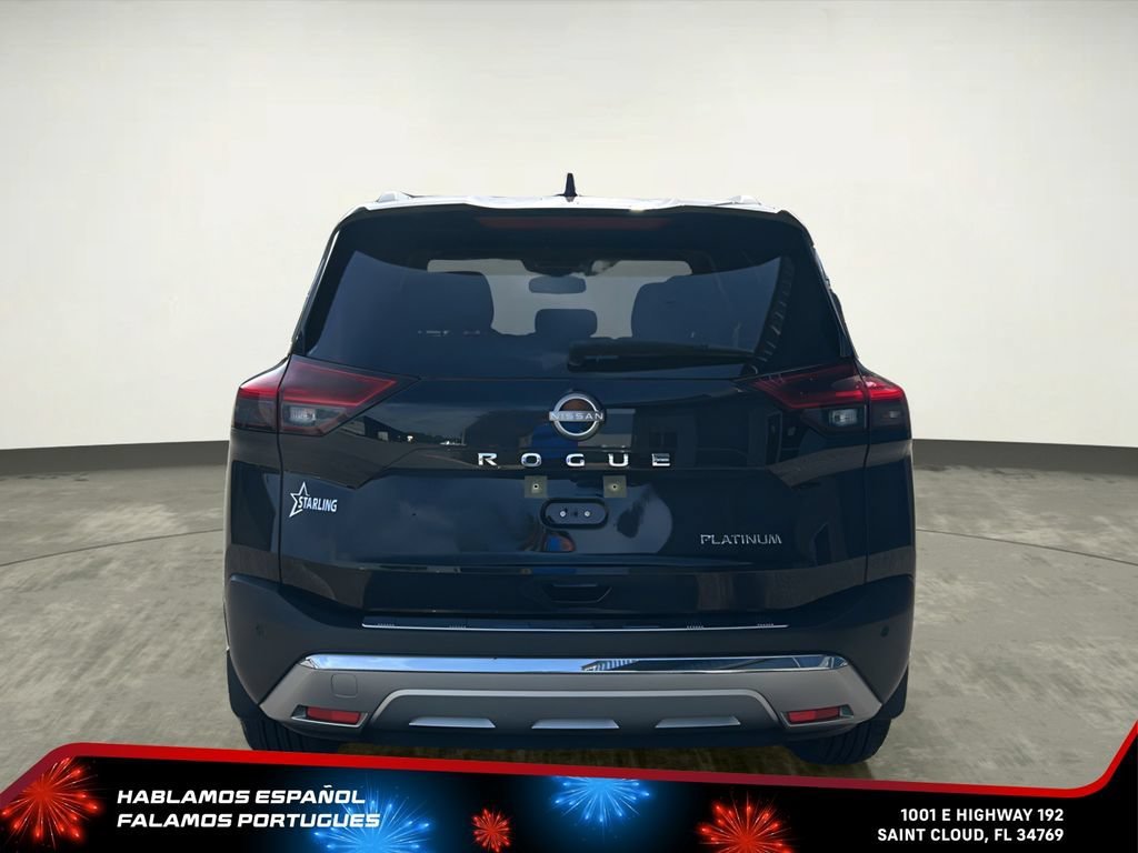 Used 2023 Black Nissan Platinum FWD image 5