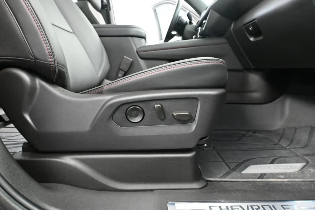 Certified Used 2025 Gray Chevrolet RST image 59