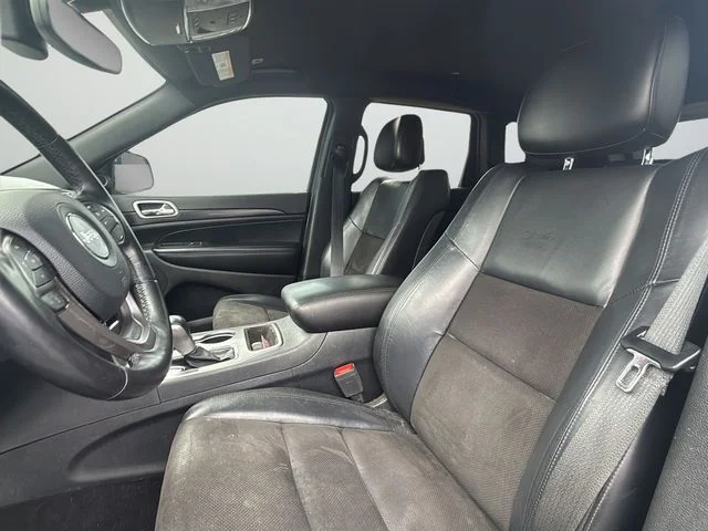 Certified Used 2020 Silver Jeep Altitude image 10