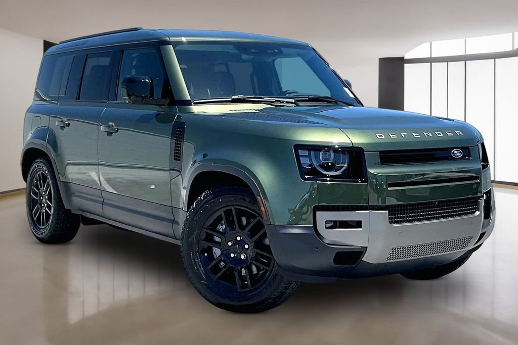New 2026 WOOLSTONE GREEN Land Rover S image 2