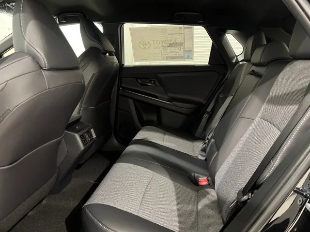 2026 Toyota bZ XLE - Photo 17