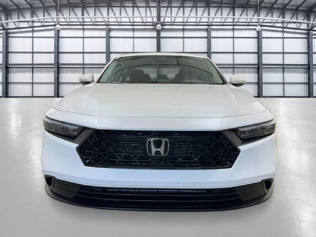 New 2026 Platinum White Pearl Honda LX image 9
