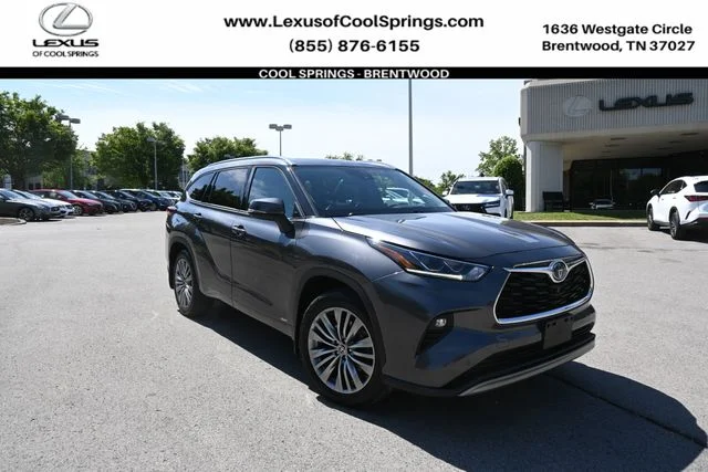 Pre-Owned 2022 Toyota Highlander Hybrid Platinum 4D Sport Utility